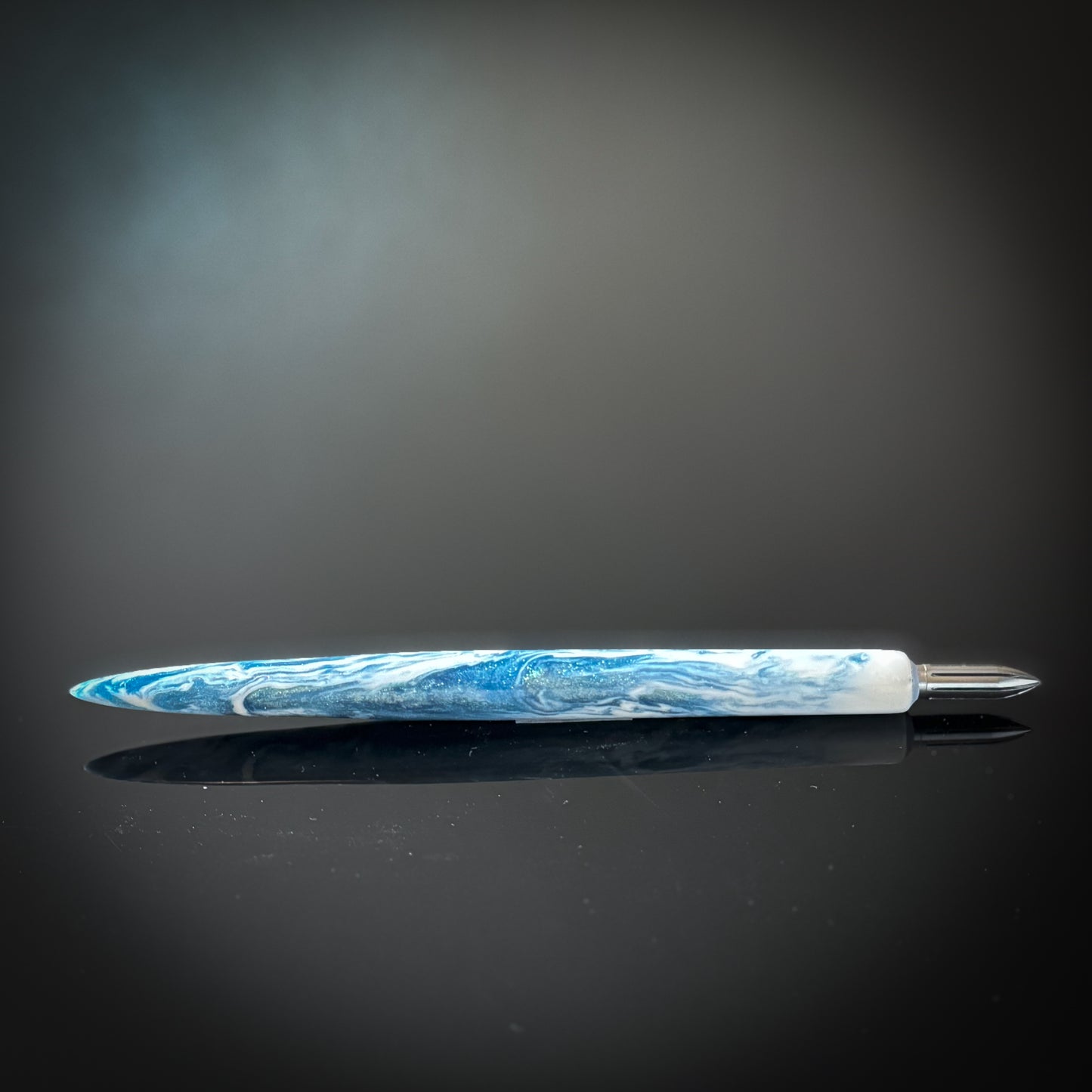 Carolina Blue and White Slim Style Nib Holder