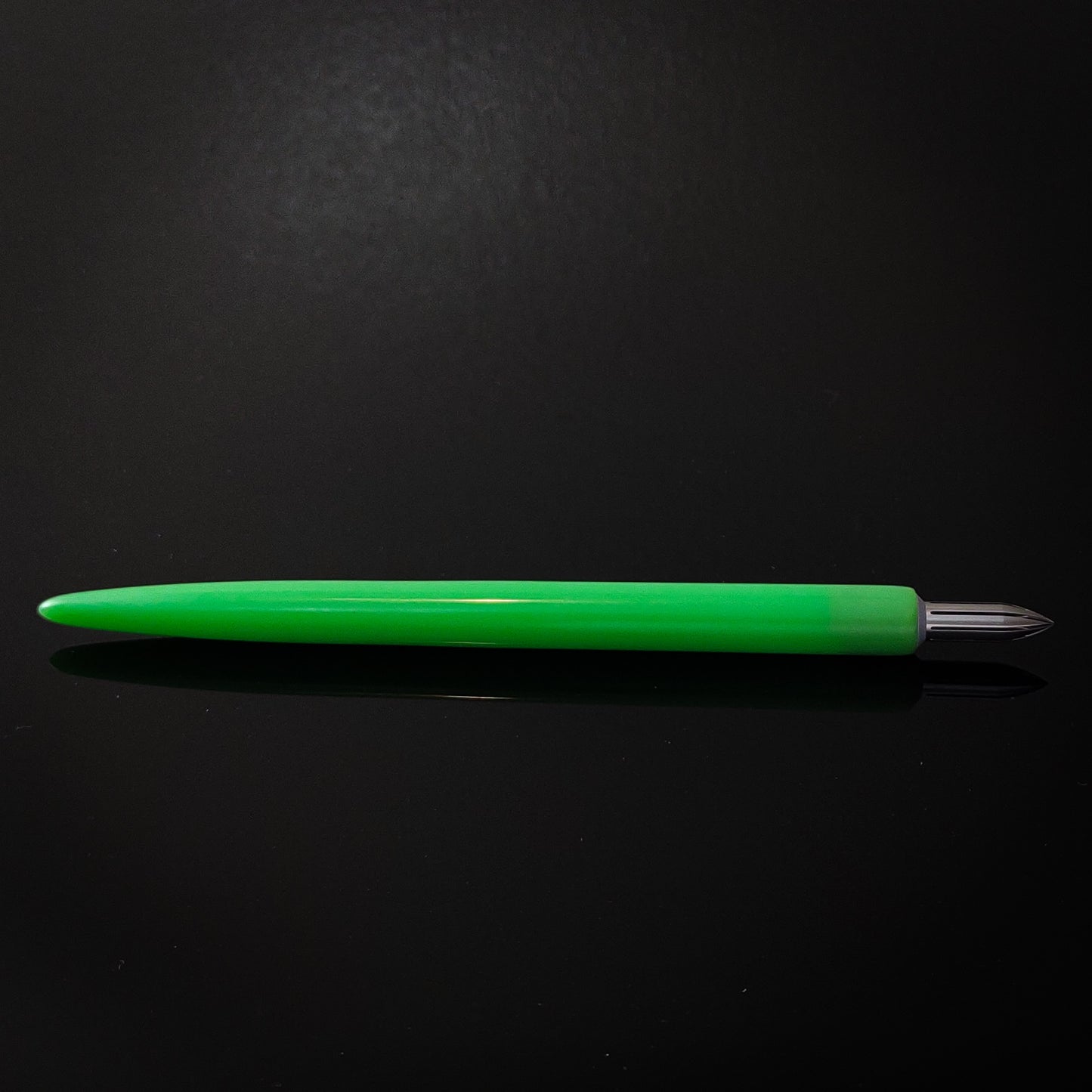 Neon Green Slim Style Nib Holder