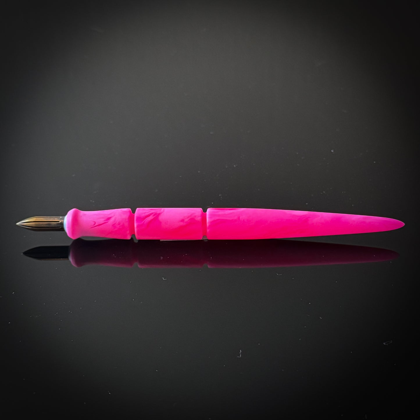 HPWCTHP v1 Contoured Nib Holder -Low Lustre Finish