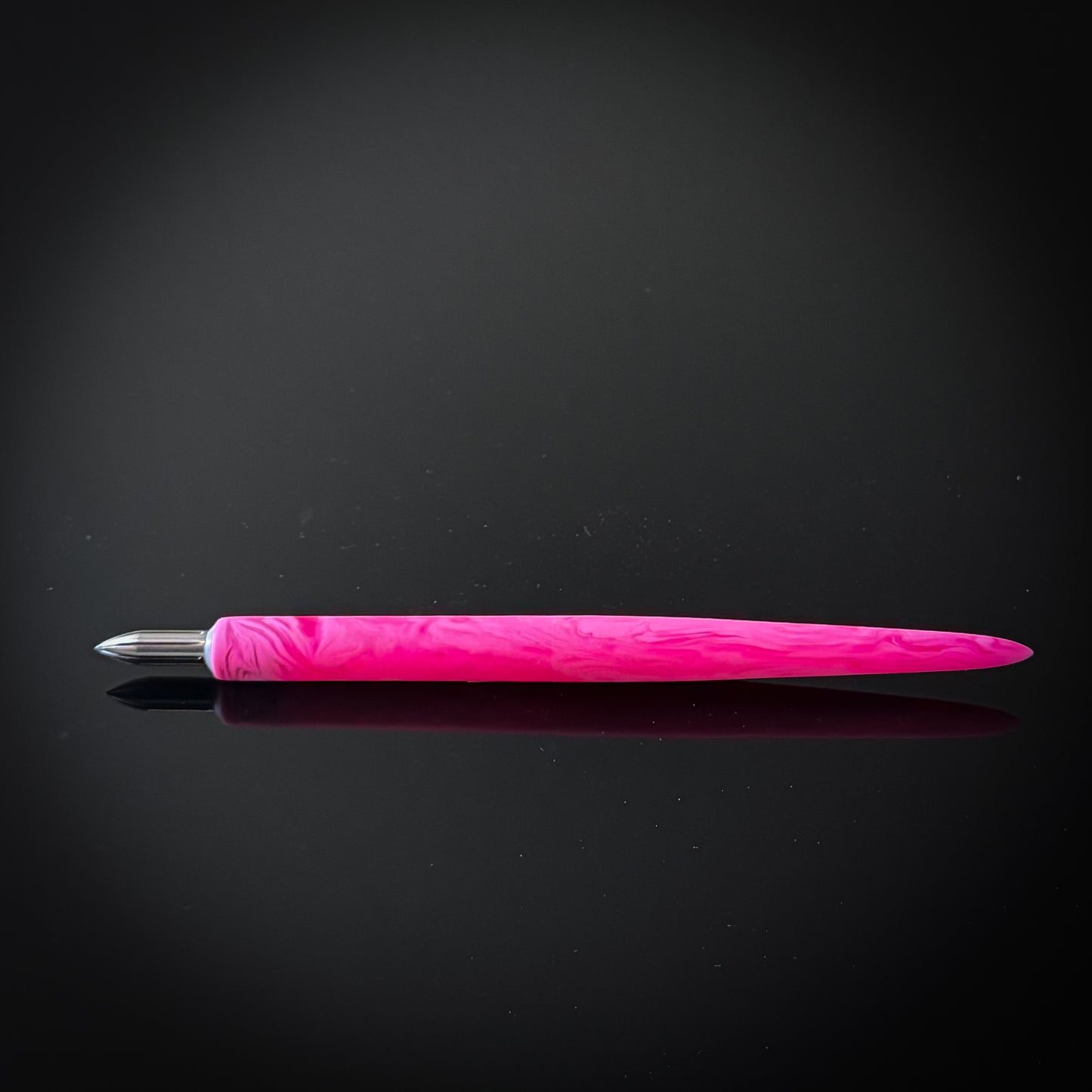 HPWCTHP v1 Slim Style Nib Holder - Low Lustre Finish