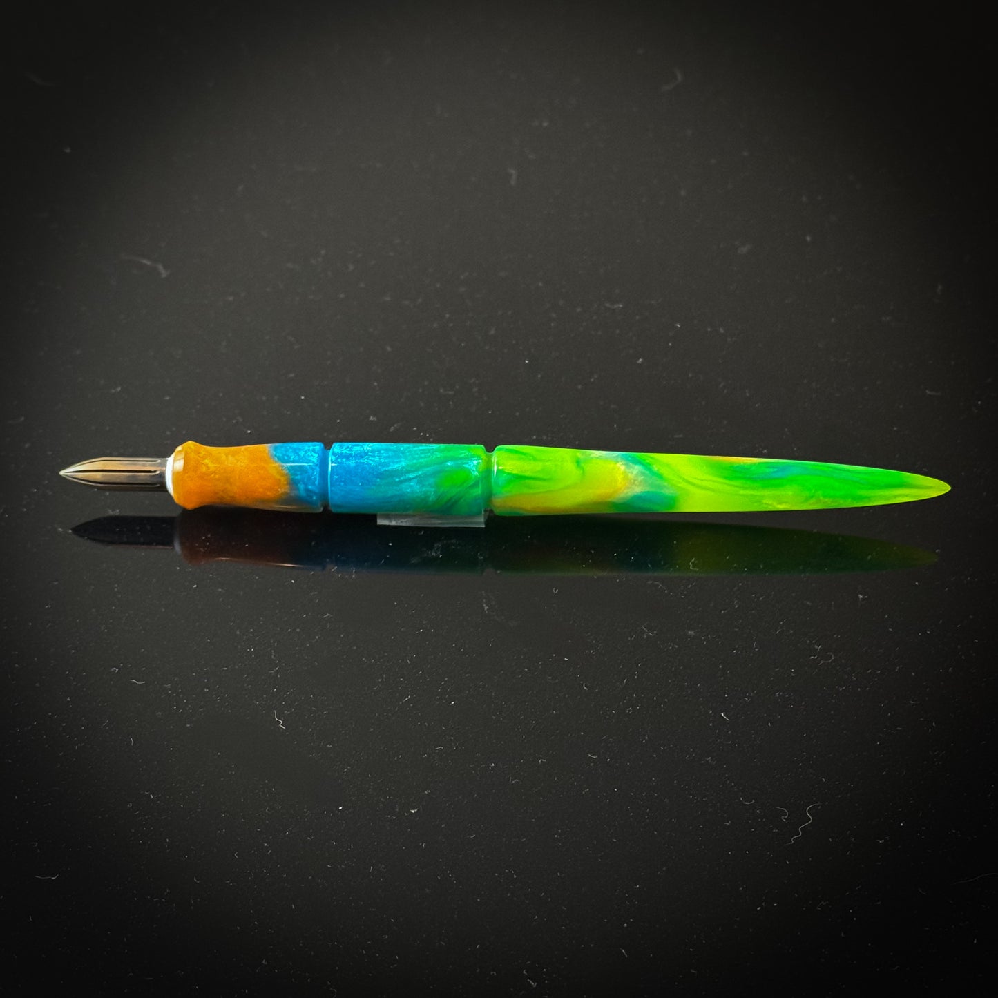 Melted Popsicle Contoured Nib Holder