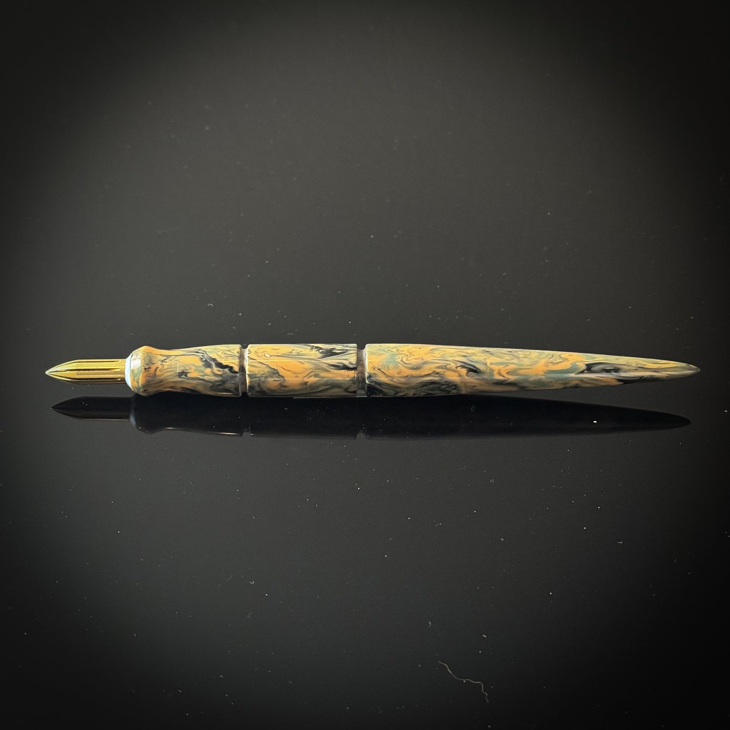 Woodland Camo Contoured Nib Holder