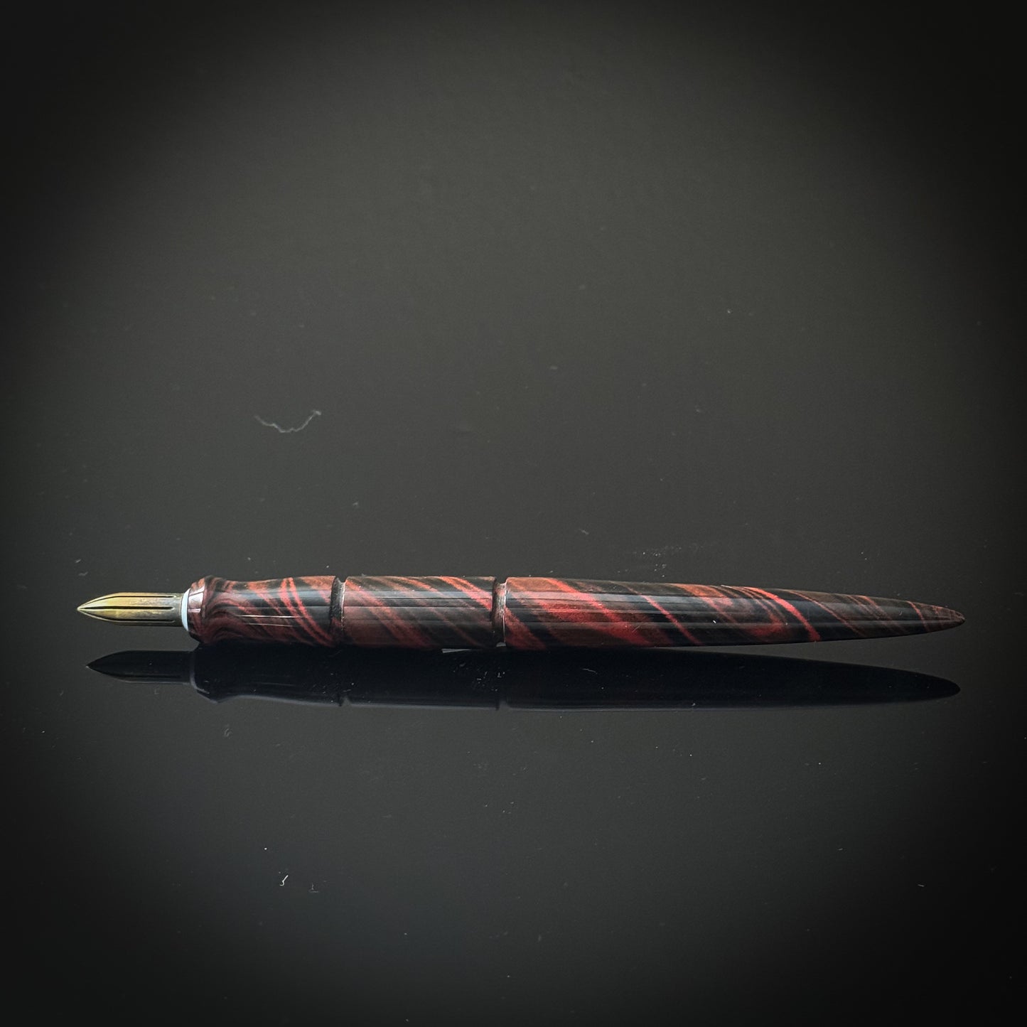 Red and Black Ebonite Contoured Nib Holder