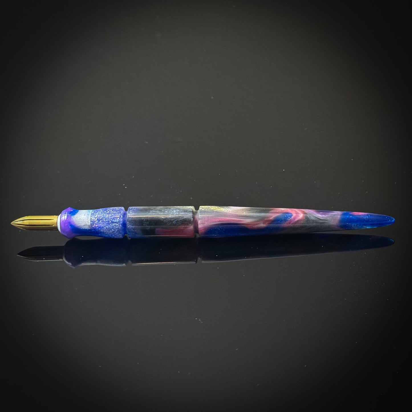 Variegated 2 Contoured Nib Holder