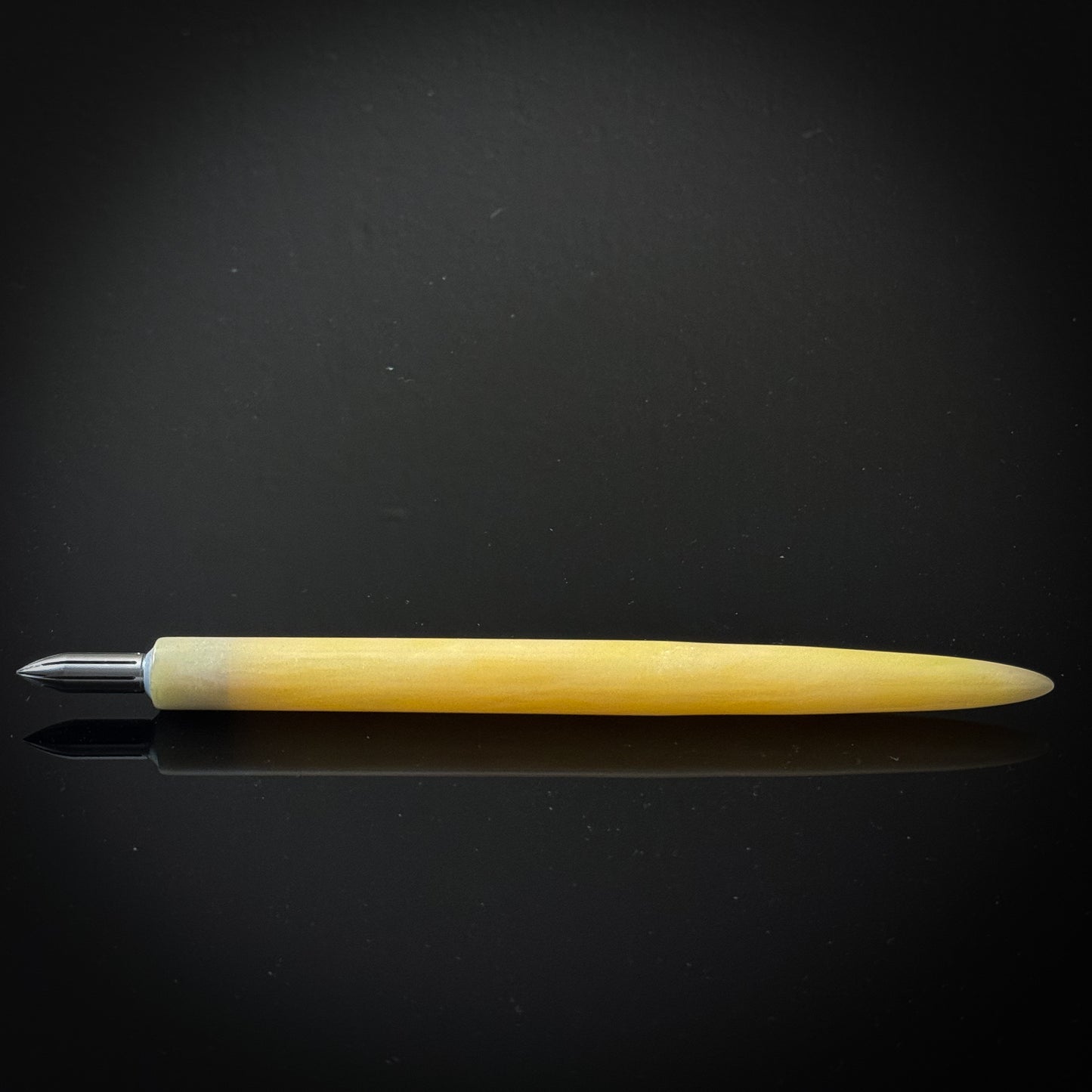 Pina Colada Slim Style Nib Holder