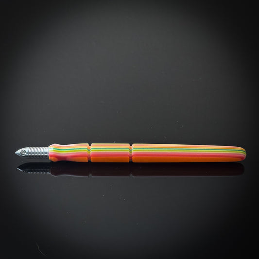 50’s Kitchen Striped Polaris Nib Holder