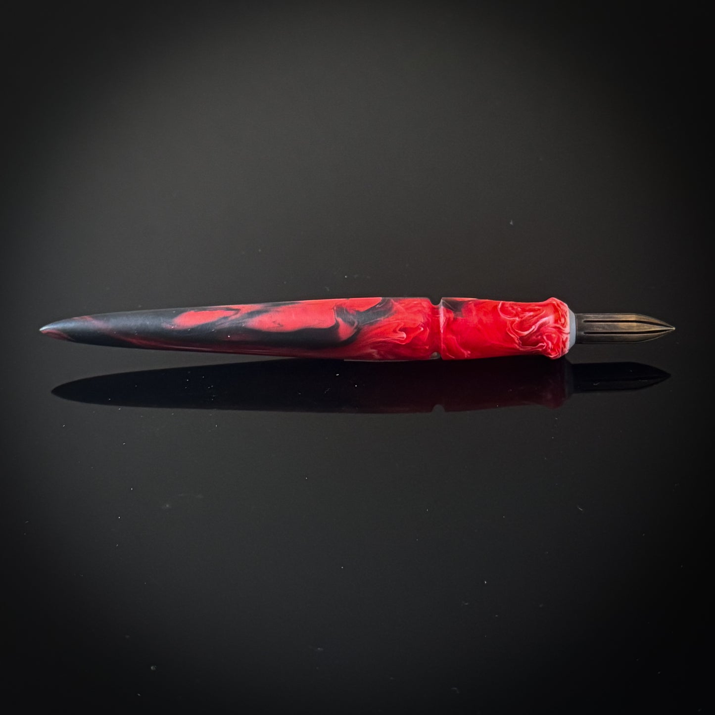 Black Widow Contoured Nib Holder Low Lustre Finish
