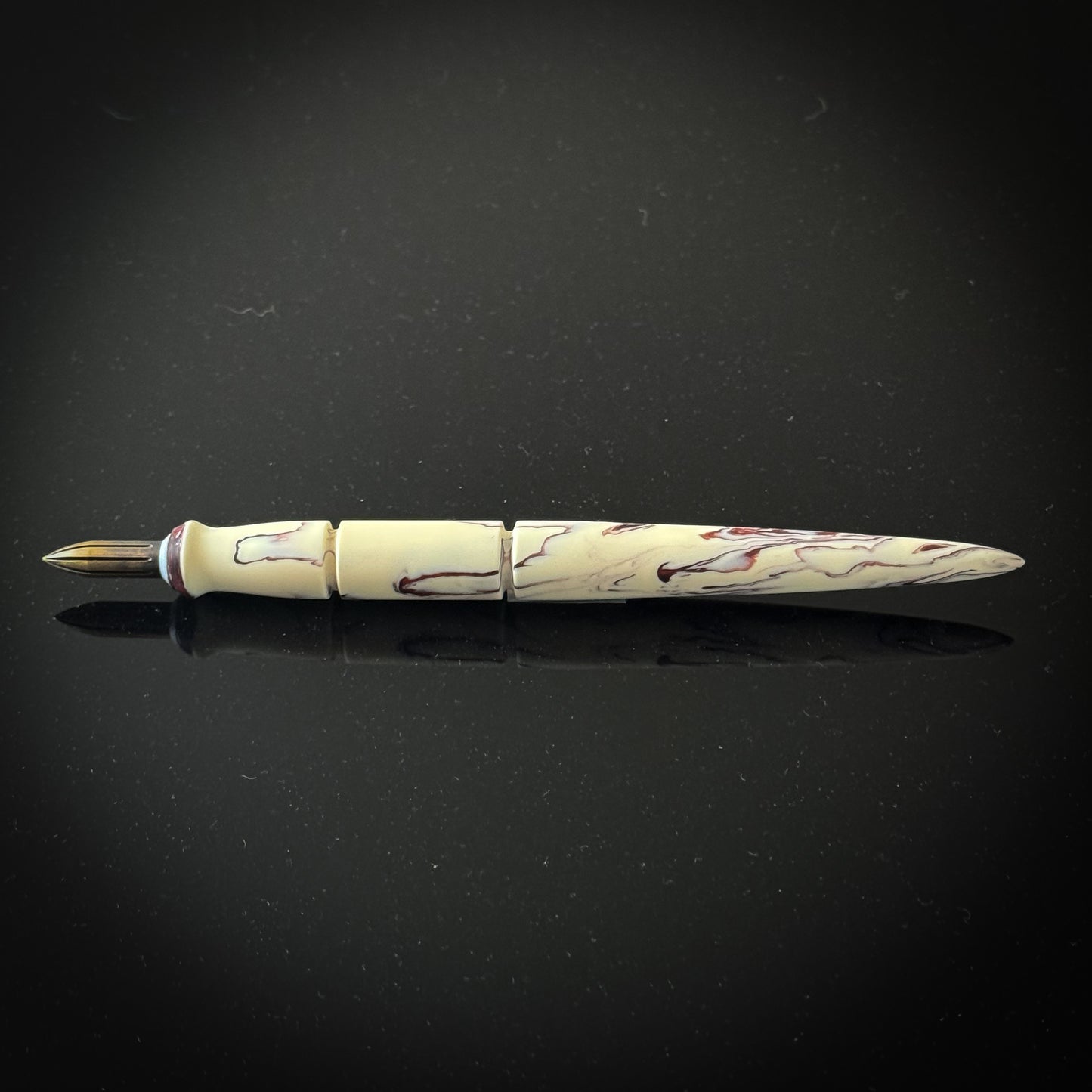 Cinnabar Sands Contoured Nib Holder. Low Lustre Finish