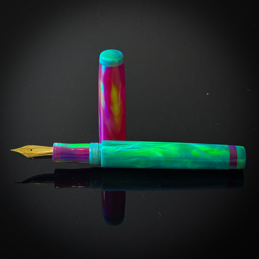 Moon Green and Aurora Violet OPAREX Westwood Model -  Jowo Nib