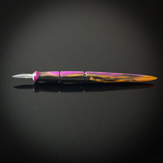 Falling In Love Contoured Nib Holder