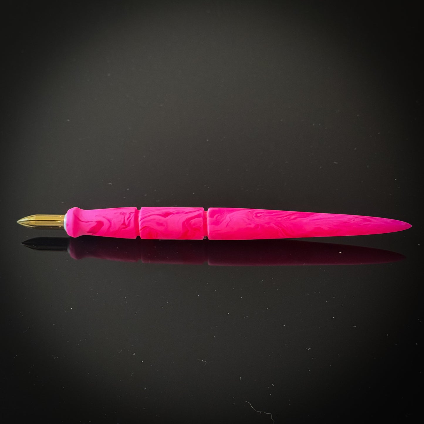 HPWCTHP v1 Contoured Nib Holder - Low Lustre Finish