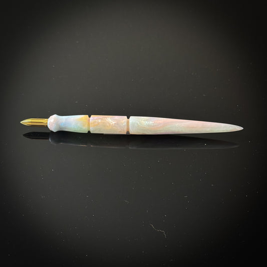 Opal Contoured Nib Holder