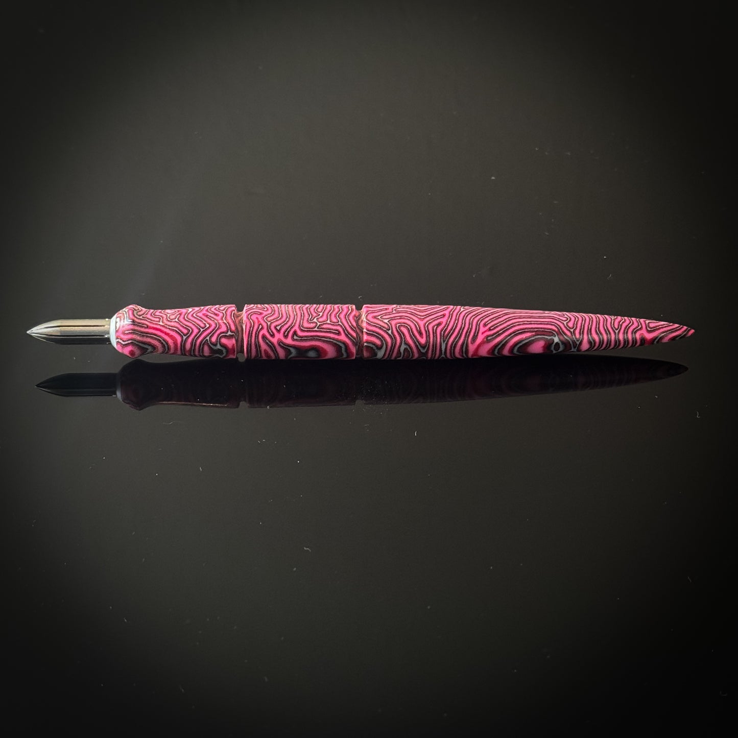 Red CrazyFiber Contoured Nib Holder