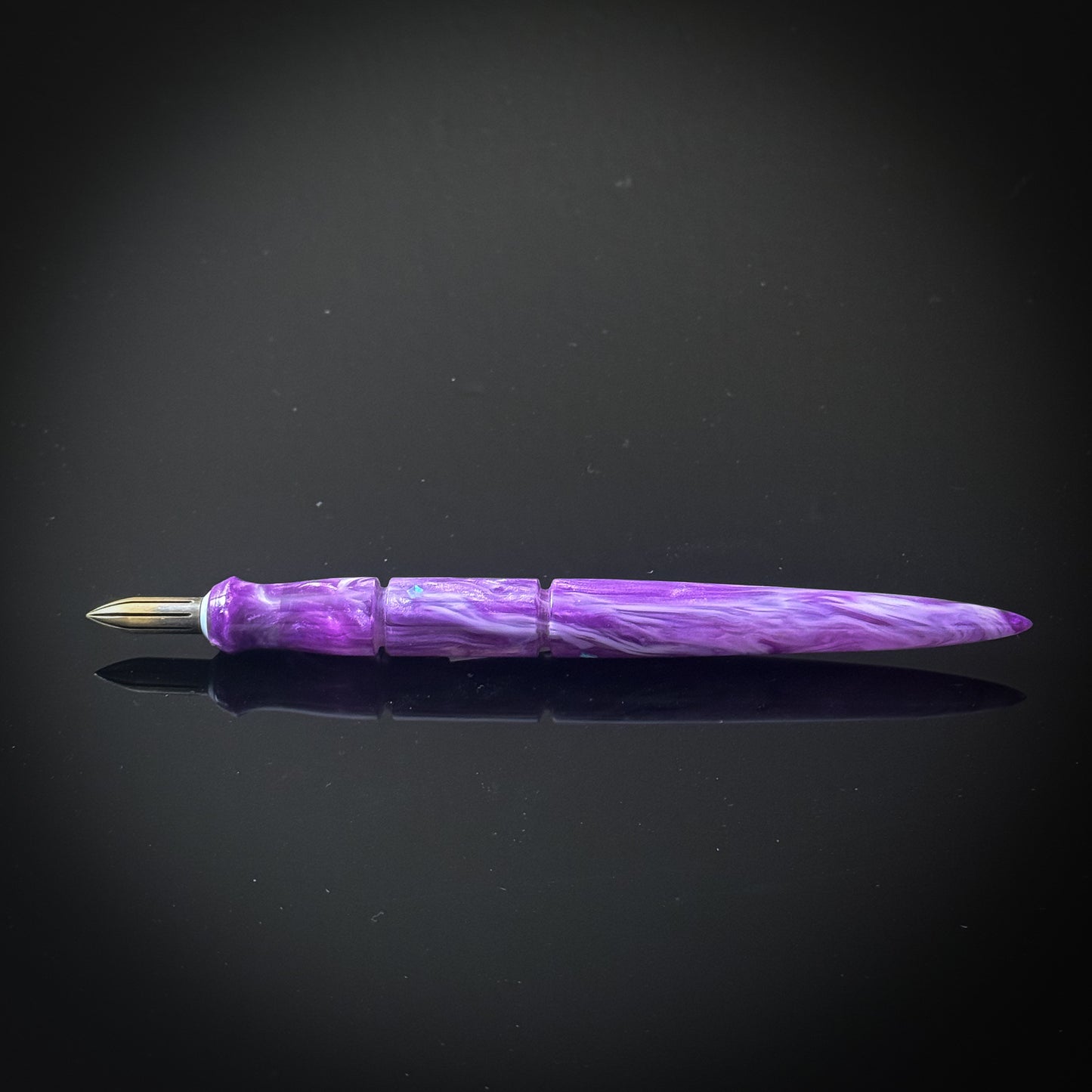 Hyacinth Hills Contoured Nib Holder