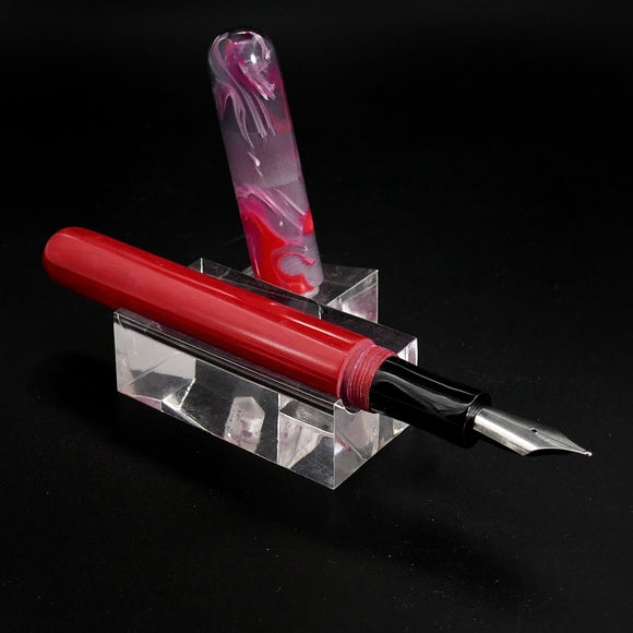 Red, Black and GrayElliott Model.  Bock Nib