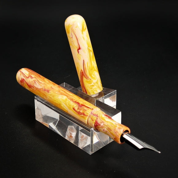 Peaches and Cream Elliott Model.  Bock Nib